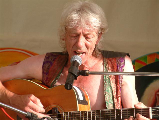 Nigel Mazlyn Jones 3.jpg